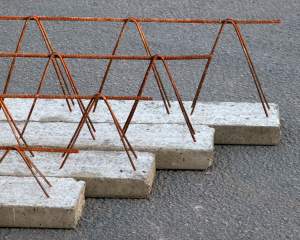 220000 - Vigueta Semirresistente Armada Canto 22 cm.