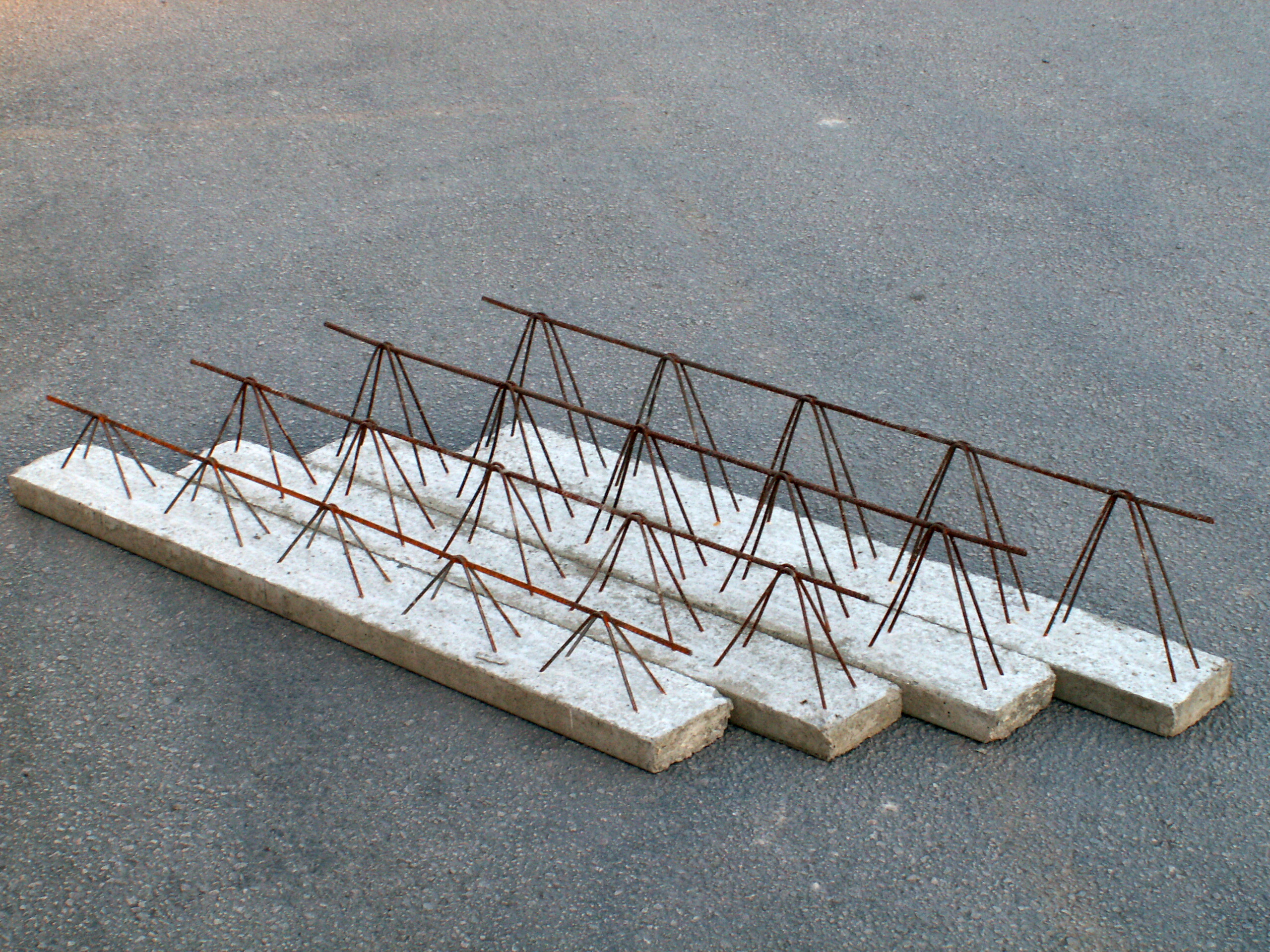 2220 - Vigueta Semirresistente Armada Canto 22 cm.